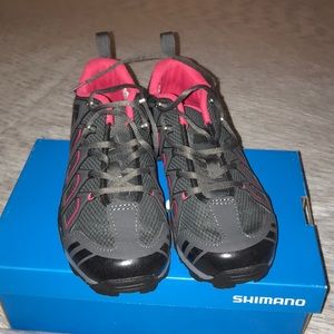 Shimano women’s spinning shoes size 7.2 US